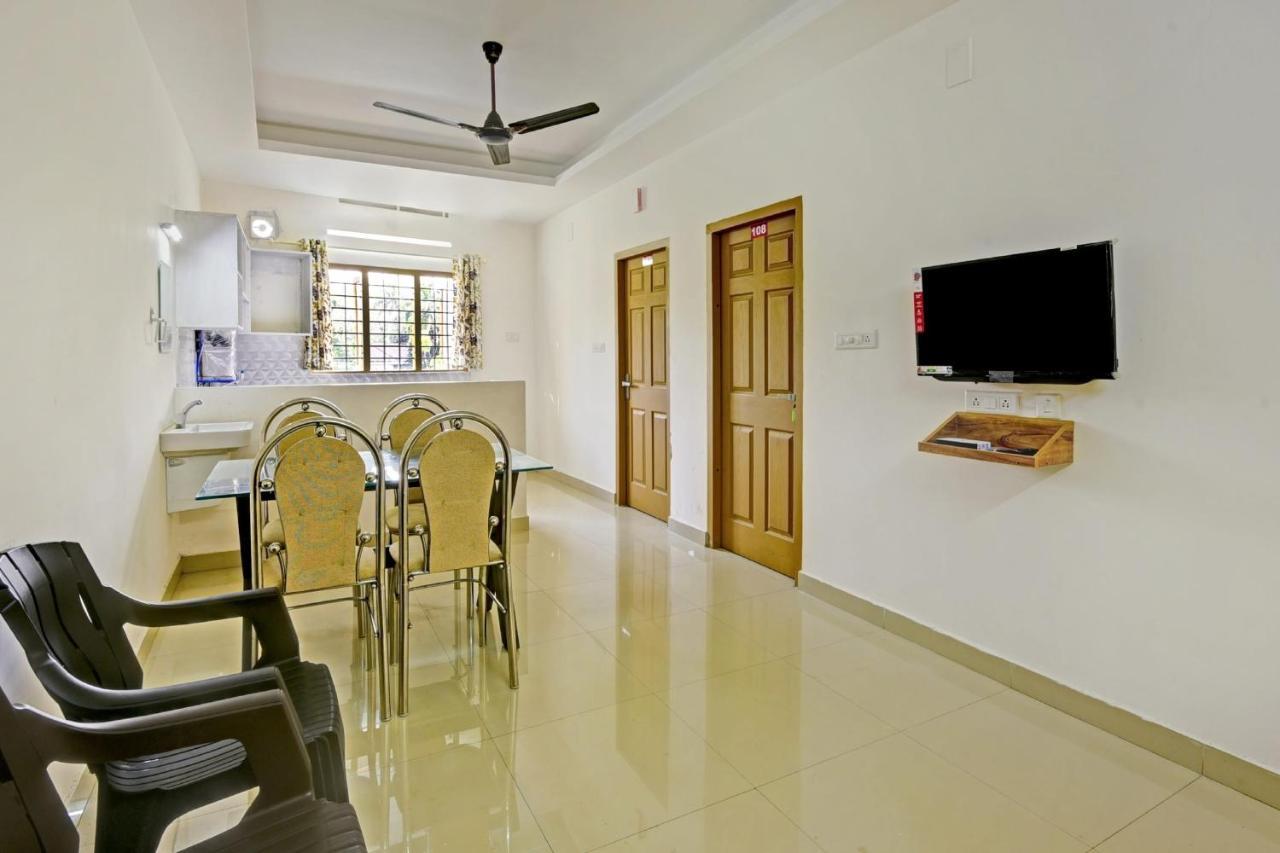 Hotel O Royal Residency Erattupetta Bagian luar foto